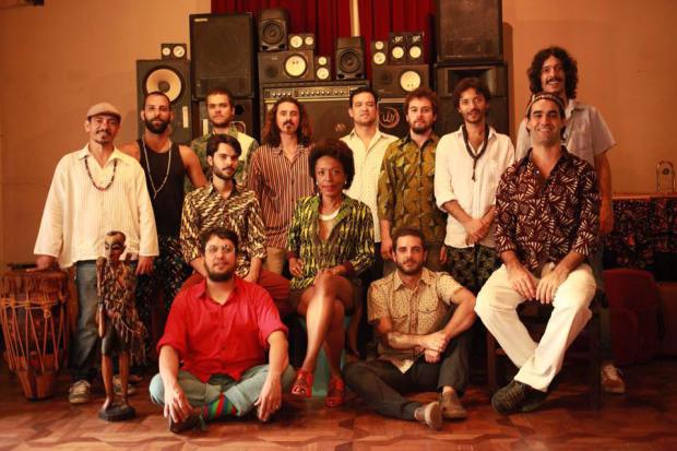 Orquestra ABAYOMY fará apresentação na Maré