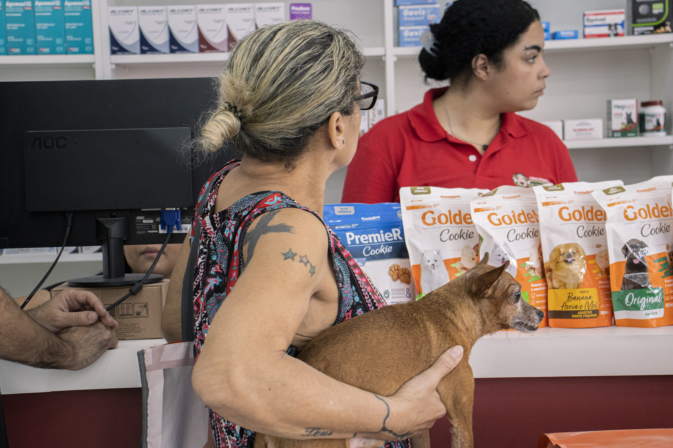 Famosa rede de clínicas veterinárias chega à Maré com preços populares