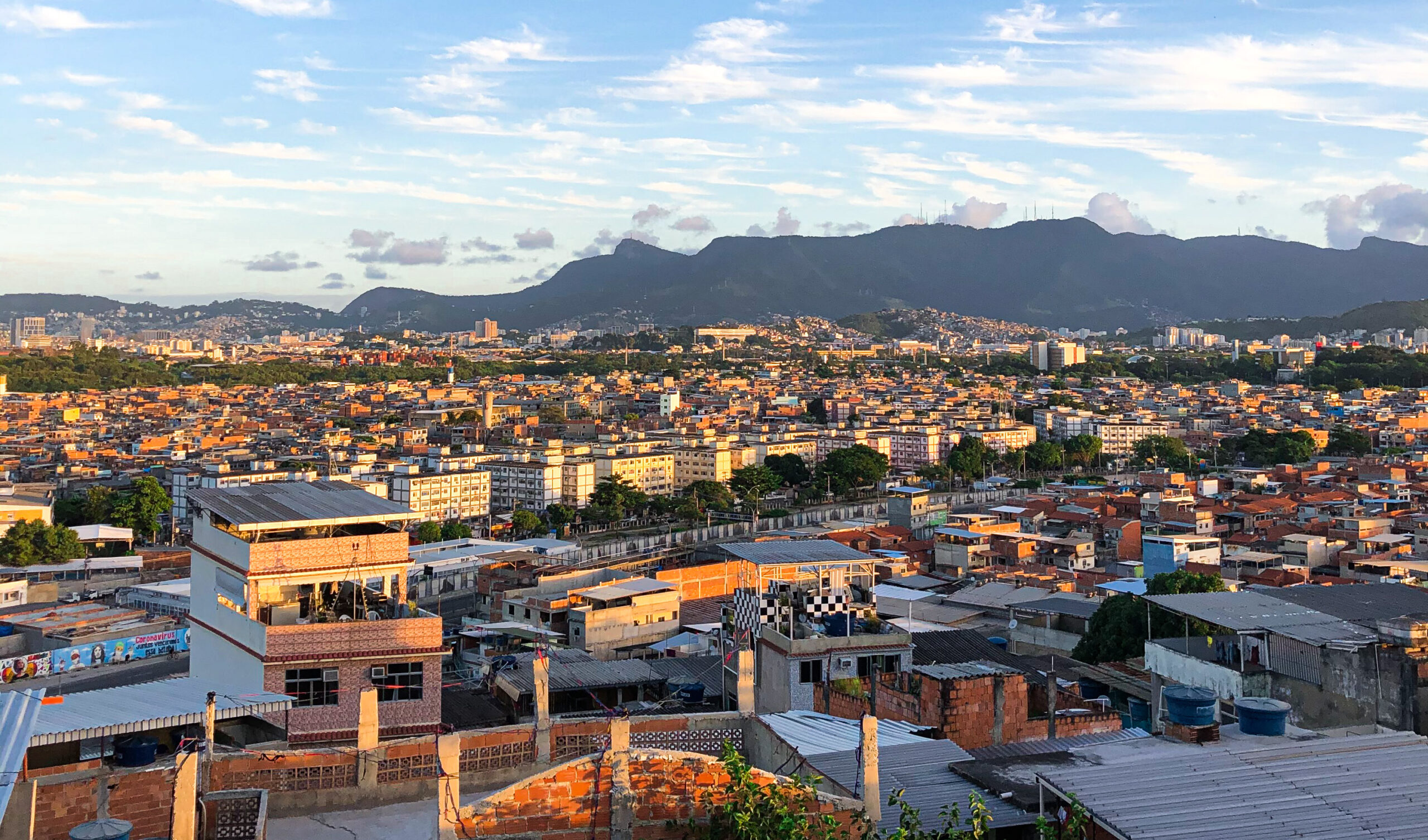 Maré vive quatro dias de operações policiais