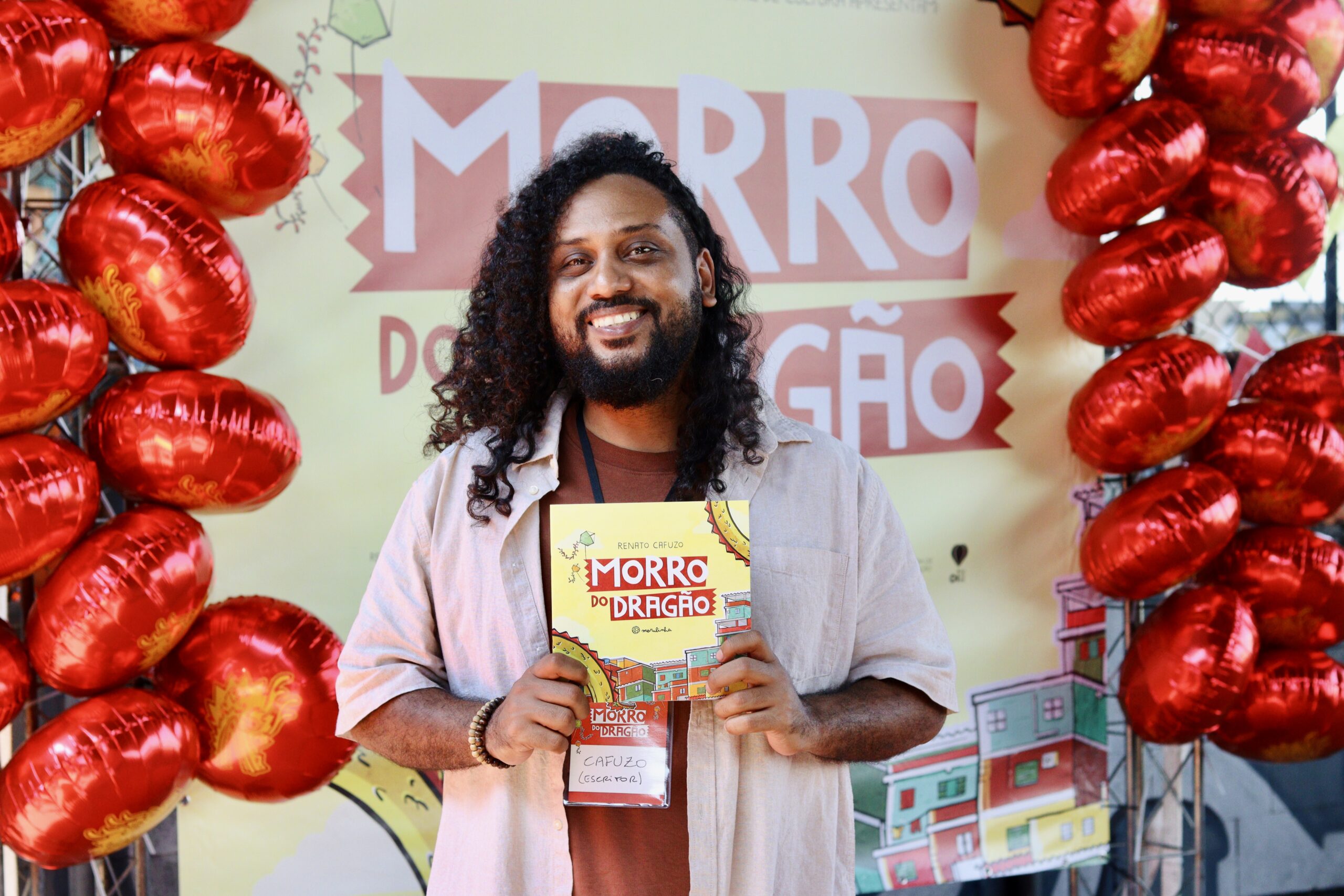 Escritor Renato Cafuzo lança livro infantil “Morro do Dragão”